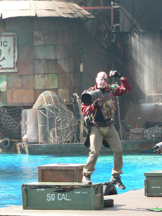 Illustration for article titled They're still doing a Waterworld show at Universal Studios - and it actually looks amazing!